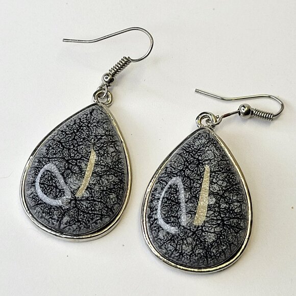 Grey Teardrop Earrings - Picture 1 of 8